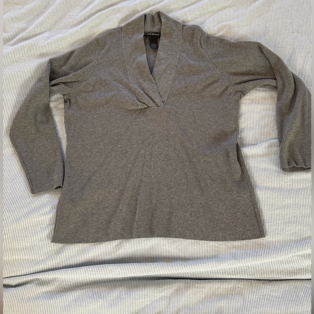 🟢LANE BRYANT 22/24 GREY KNIT VNECK SWEATER🟢